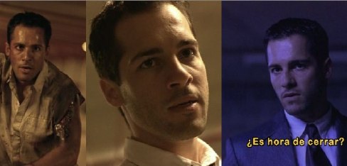 Trio of screenshots of Alex Dimitriades (ﬁlthy and bloody on motorcycle, in close-up, in suit with subtitle reading &laquo;&iquest;Es hora de cerrar?»)